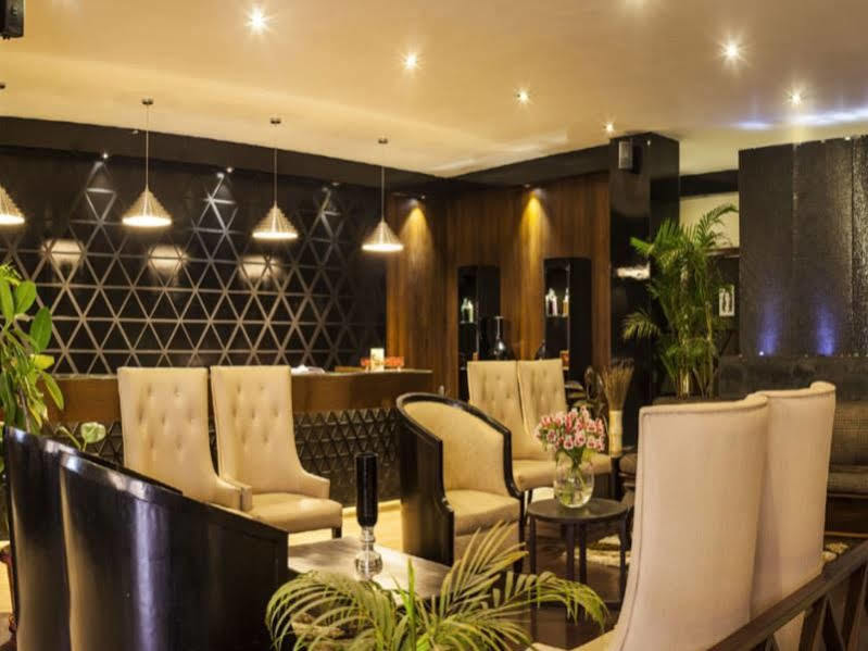 Polo Tura Hotel Экстерьер фото